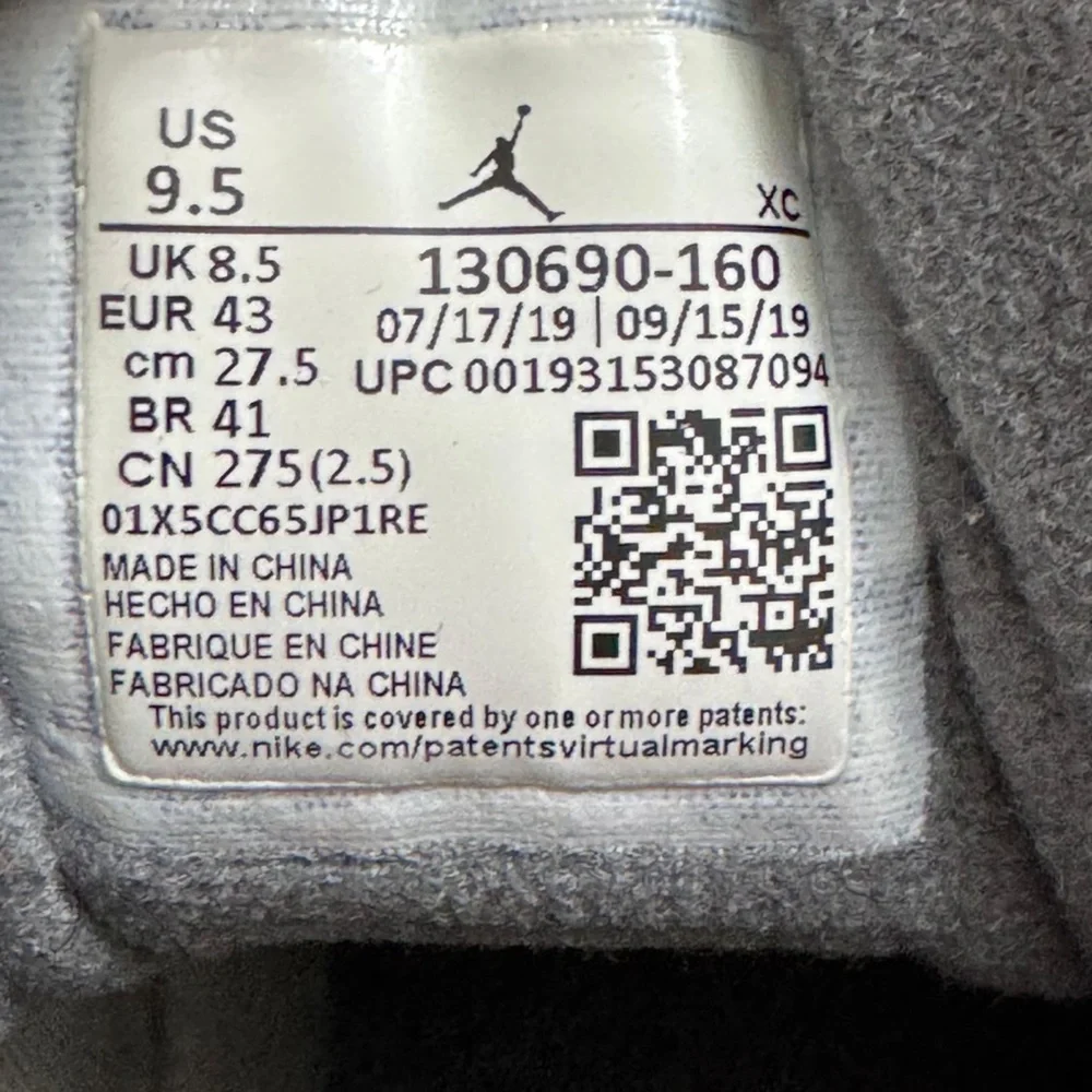 Jordan 12 Retro White‎ Dark GreySize 9.5